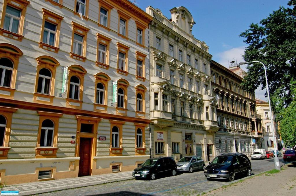 Residence Kostnicke Square Πράγα Εξωτερικό φωτογραφία