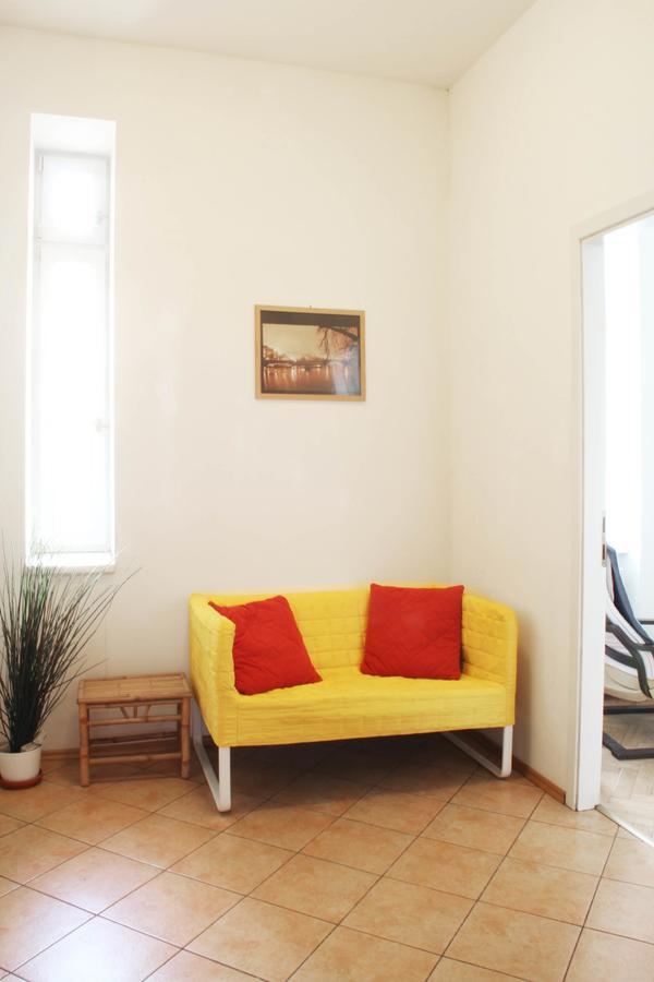 Residence Kostnicke Square Πράγα Εξωτερικό φωτογραφία