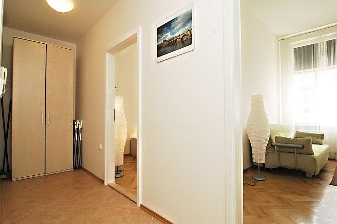 Residence Kostnicke Square Πράγα Εξωτερικό φωτογραφία