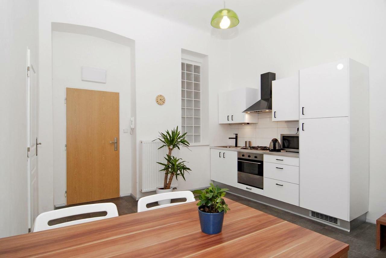Residence Kostnicke Square Πράγα Εξωτερικό φωτογραφία